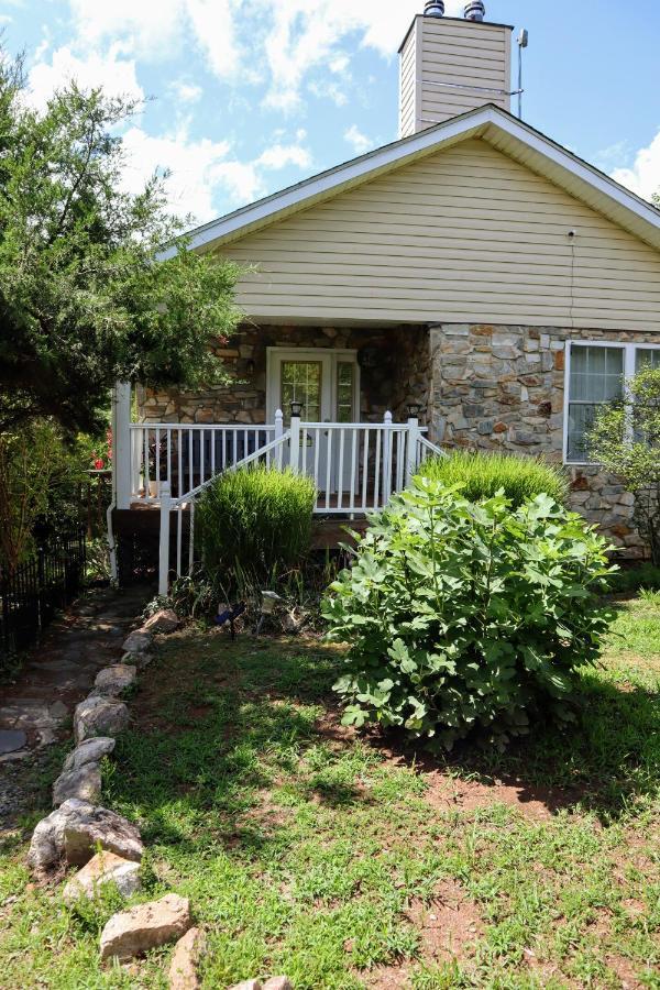 Our Private Paradise Chatham Exterior photo